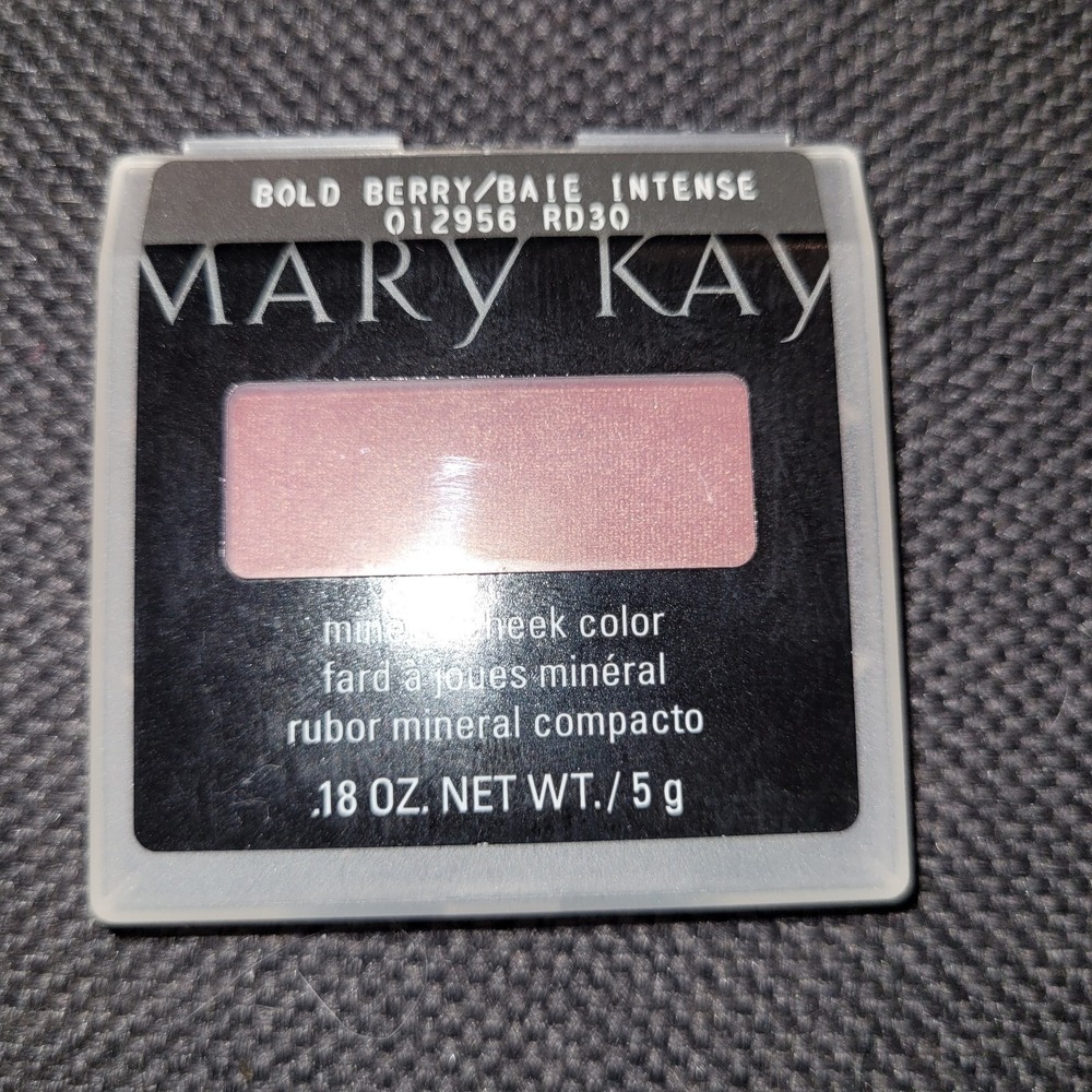 MARY KAY Mineral Cheek BOLD BERRY Color Full Size .18 oz. 012956 NEW